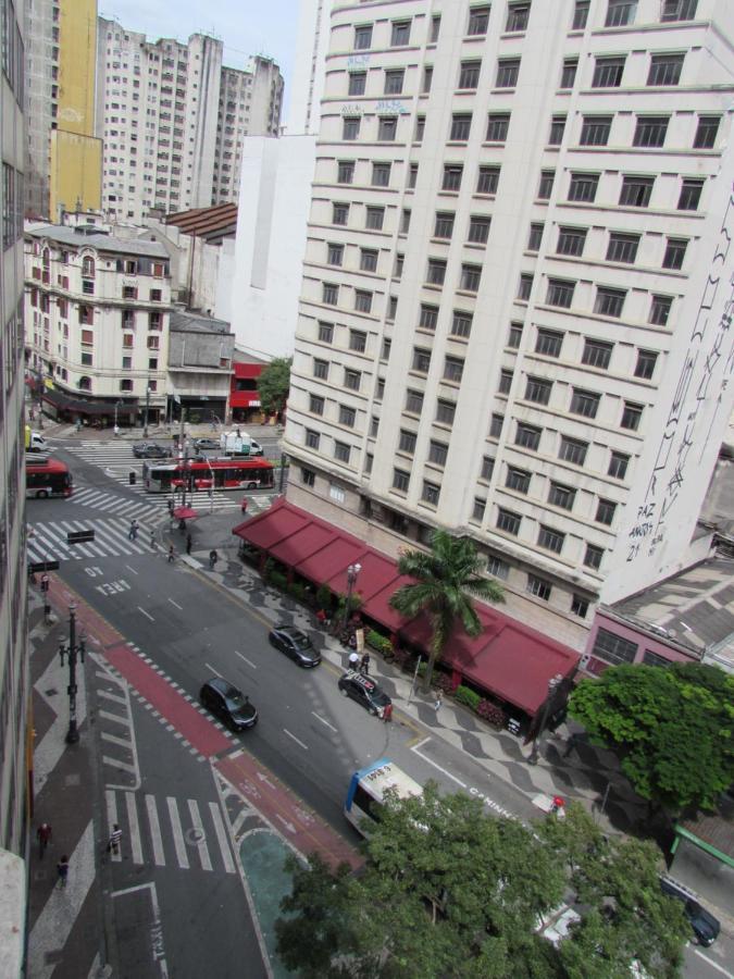 Nebias Palace Junto Da Avenida Ipiranga Com Sao Joao Em Frente Ao Bar Brahma Sp Hotel *