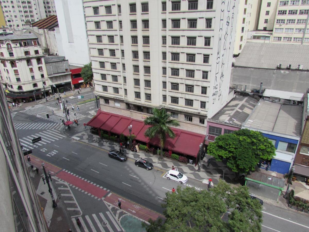 Nebias Palace Junto Da Avenida Ipiranga Com Sao Joao Em Frente Ao Bar Brahma Sp