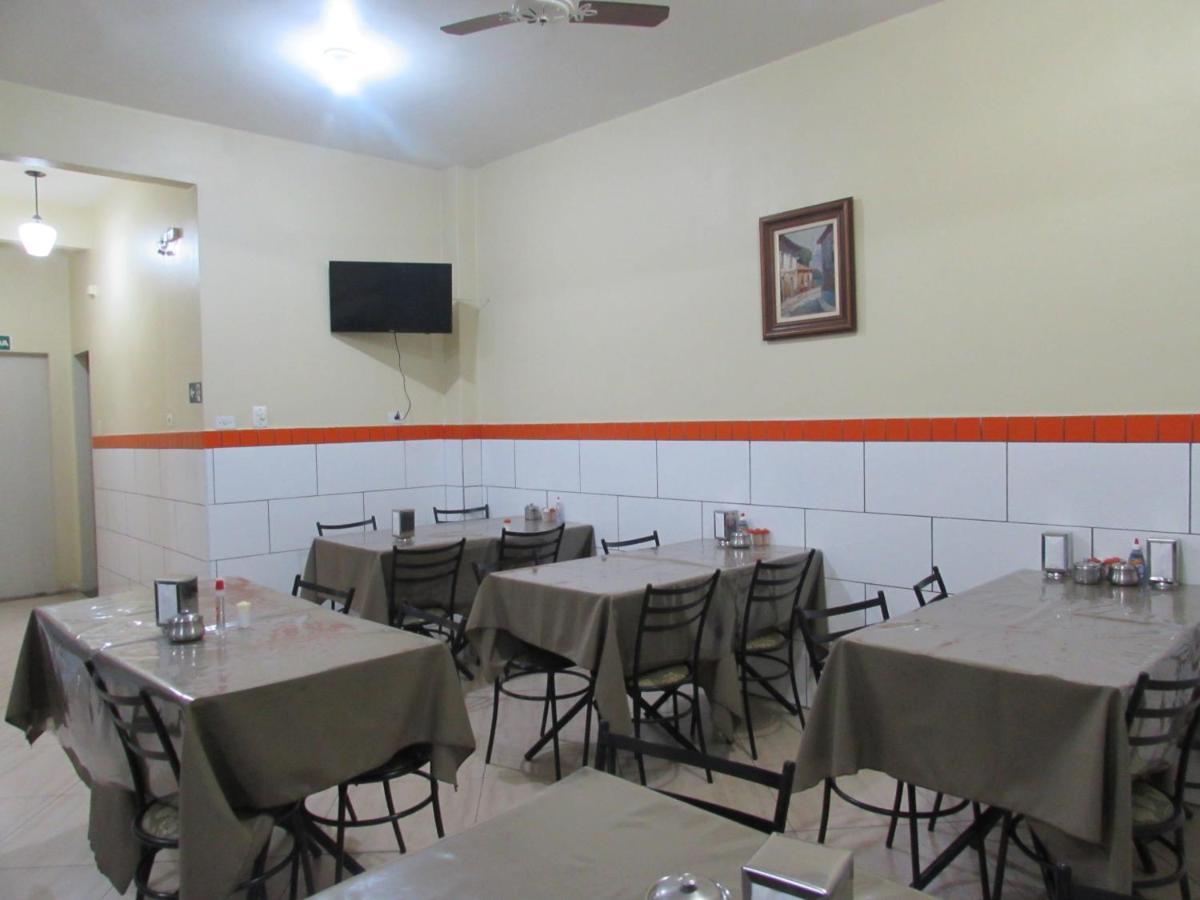 Nebias Palace Junto Da Avenida Ipiranga Com Sao Joao Em Frente Ao Bar Brahma Sp Hotel *
