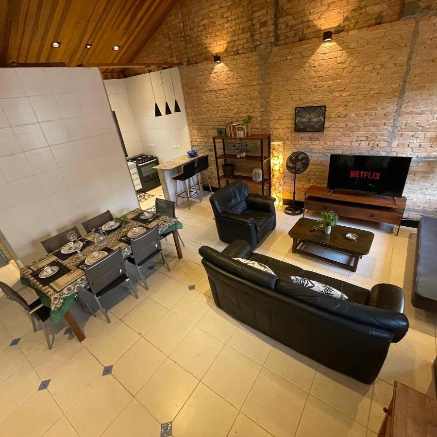 Casa De Tijolos Com Churrasqueira Fechada Villa Sao Paulo