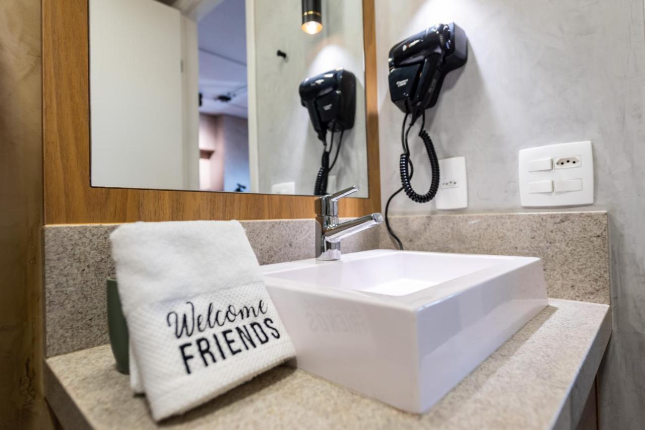 Edificio Setin Republica Downtown: Charming With Pool & Gym Sao Paulo