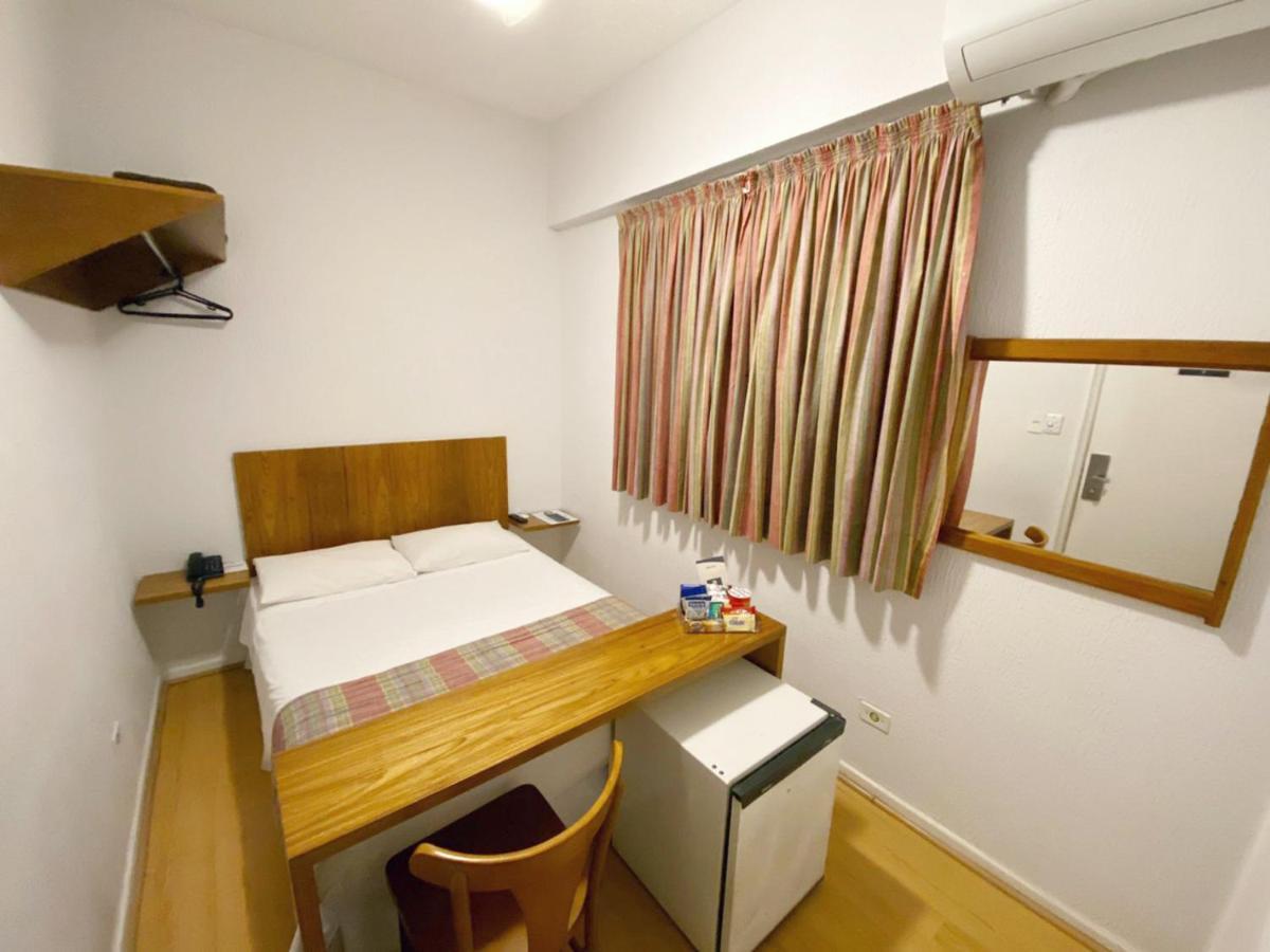 Hotel Rojas 3*
