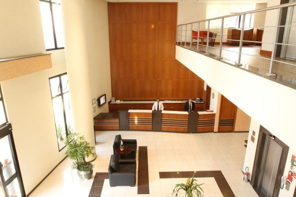 Apartment Ibirapuera Borges Lagoa C/ Garagem Uh1009 Sao Paulo