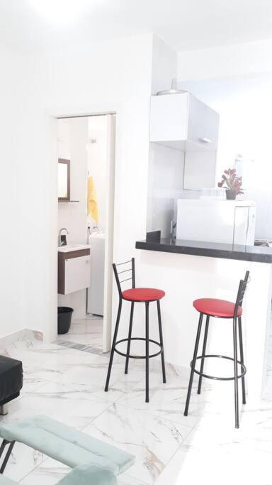 Ap Mobiliado Em Edificio Redondo Centro Apartment *
