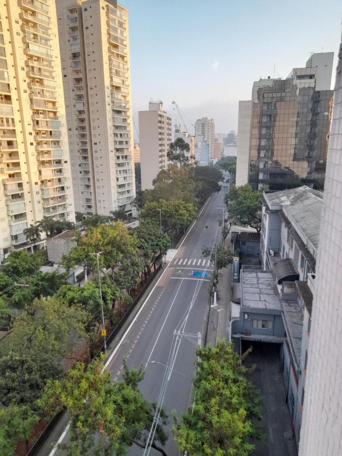 Apto Na Liberdade, Proximo Da Av. Paulista
