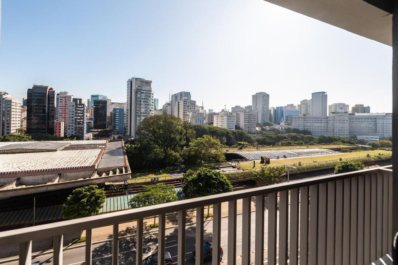 Apartemen Vo5 Charmoso Com Vaga, Ao Lado Do Metro.