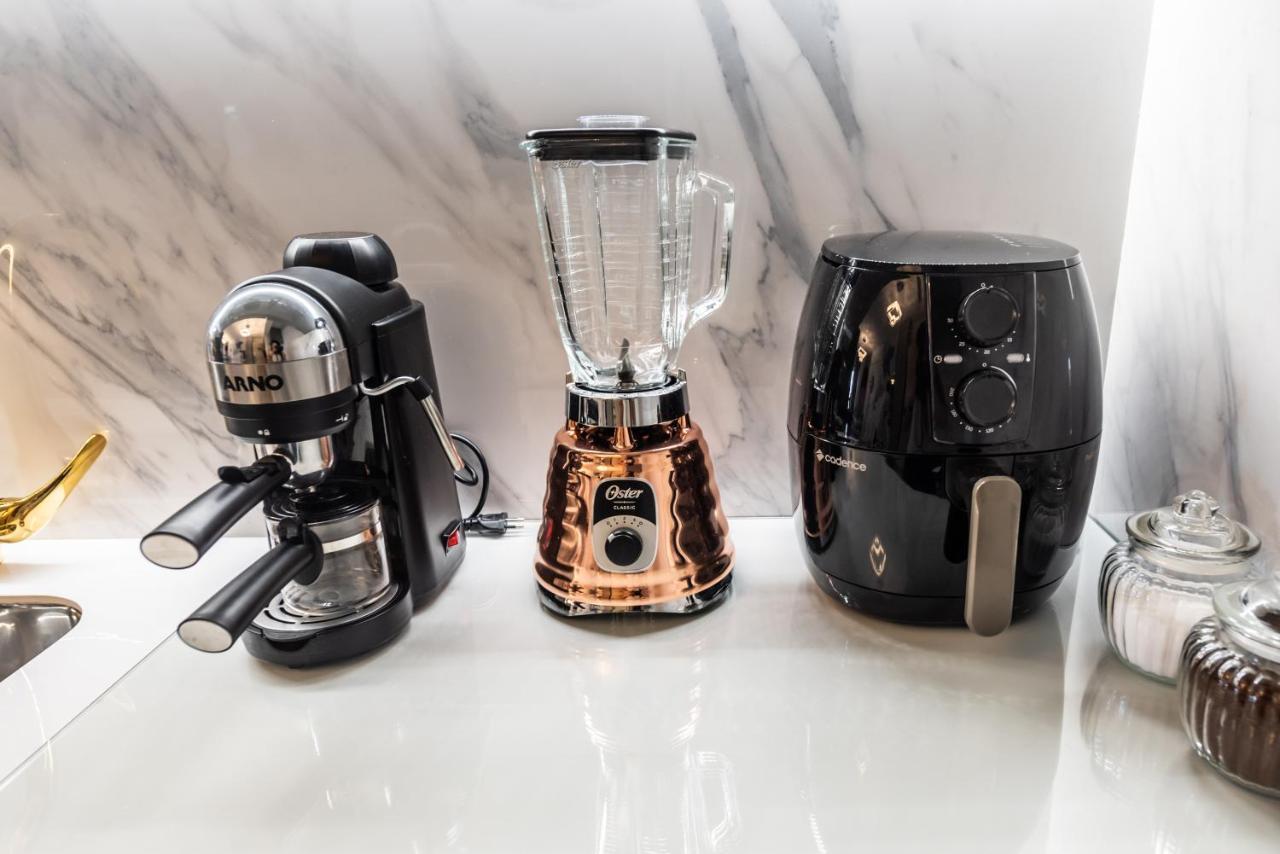 Rosemari's 4 Luxuosos Apartamento