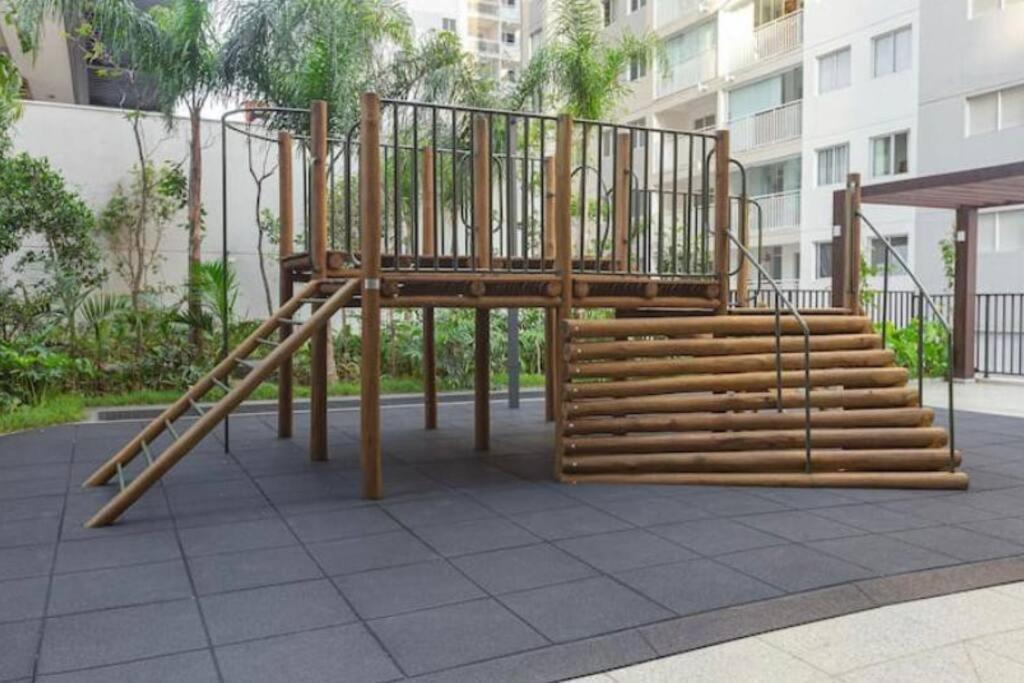 Apartamento 501 Dentro De Um Verdadeiro