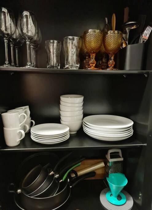 Apartamento Apartamento Pratico Com Otima Localizacao. *