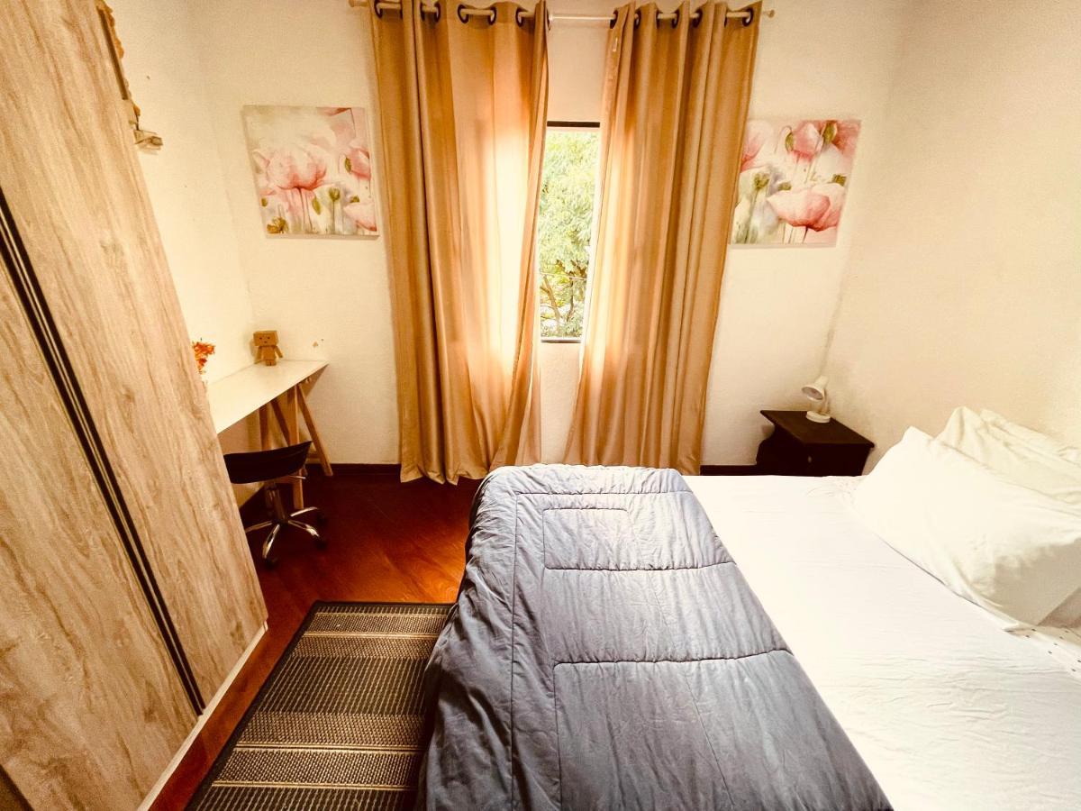 A Casa Que Hospeda Privatunterkunft São Paulo