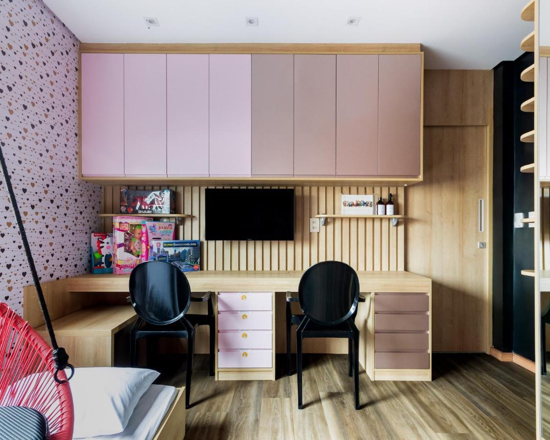 Martinho Authentic Estiloso, Moderno E Apartemen