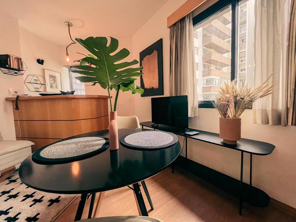 Aparthotel (97)apt Standard Jardins(hampton Park Apt Particular) *