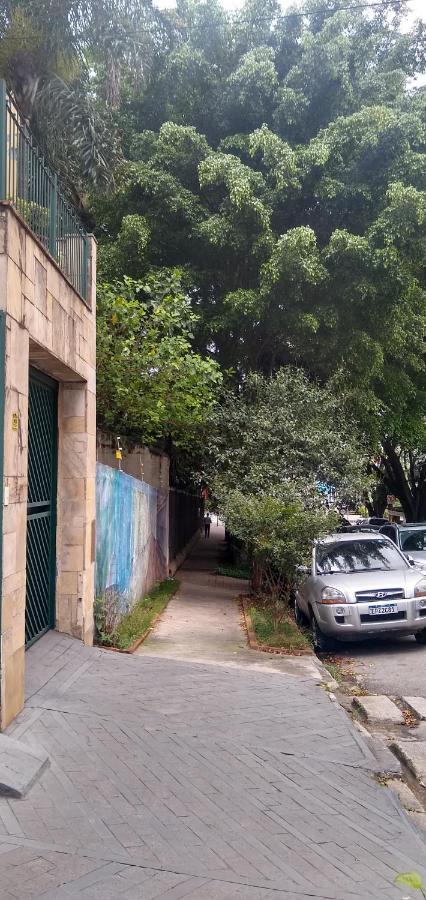 Comfy Private With Semi-private Entrance - Women Only Homestay