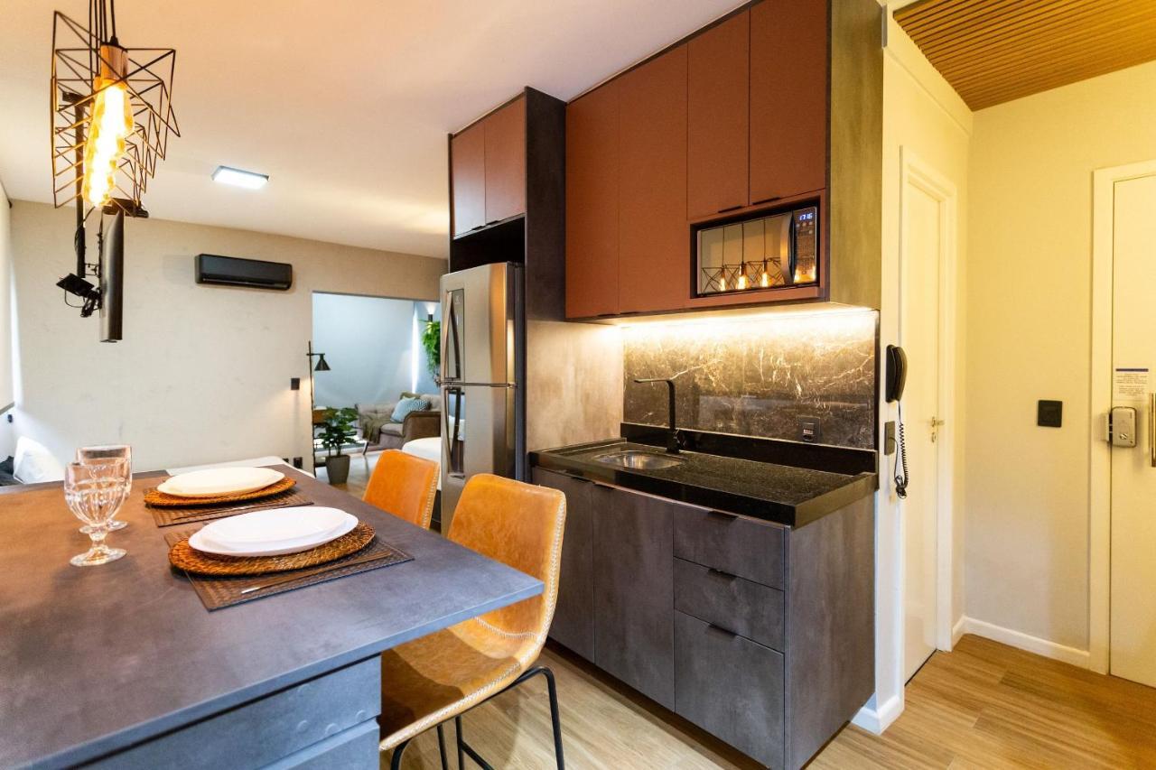 Apartment De Completos Por Temporada Na Av. Reboucas *