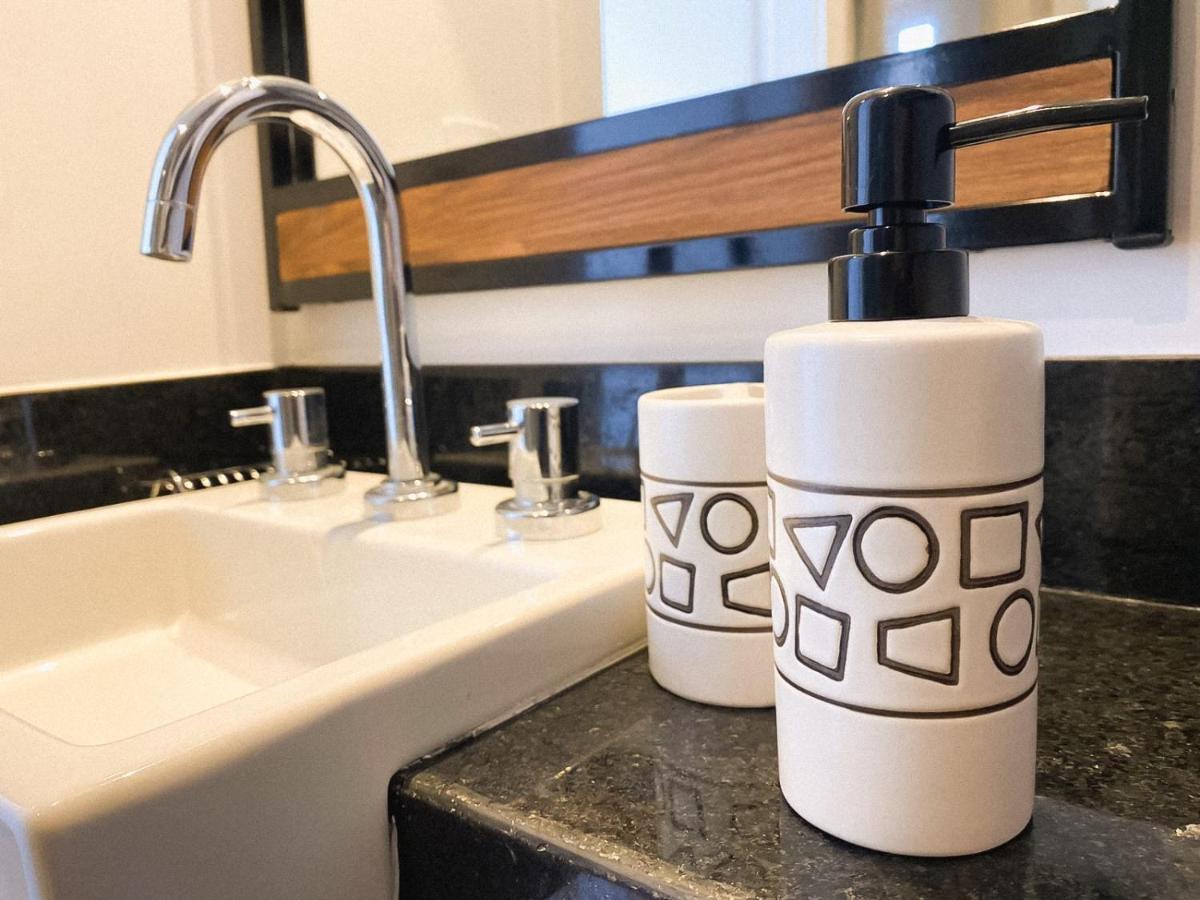 Apartment Glow Frei Caneca - Vivare