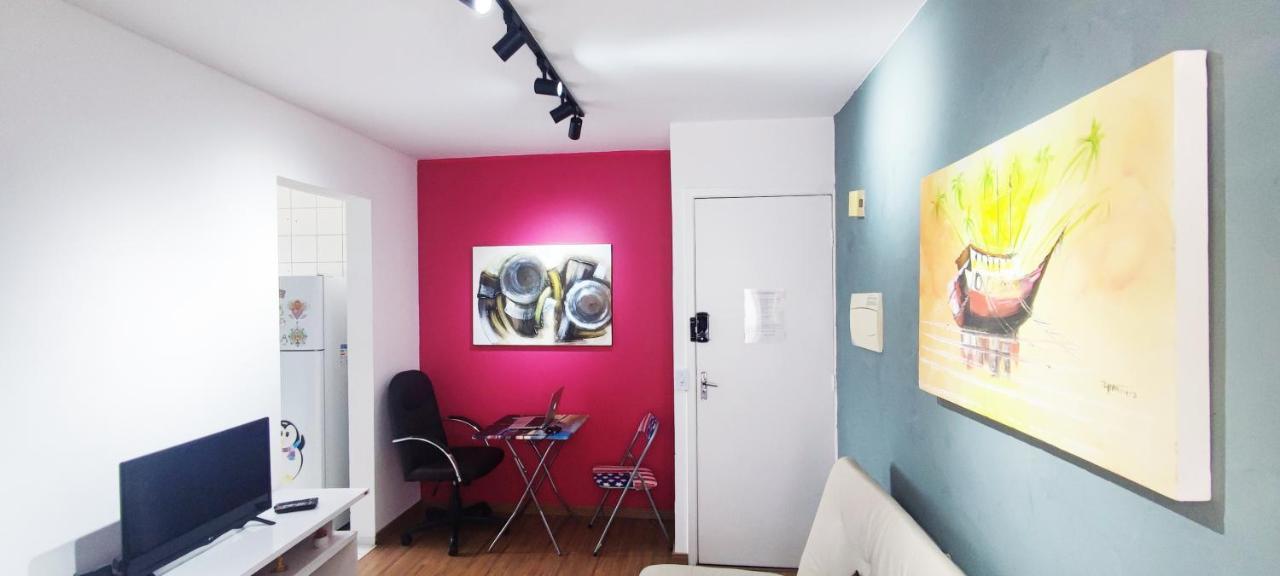 Apartamento Faca A Pe, 200m Metro Luz, Wi-fi 240mb, 44m São Paulo