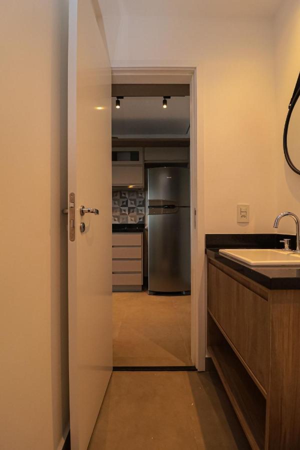Vossa Bossa Capote Valente Apartment