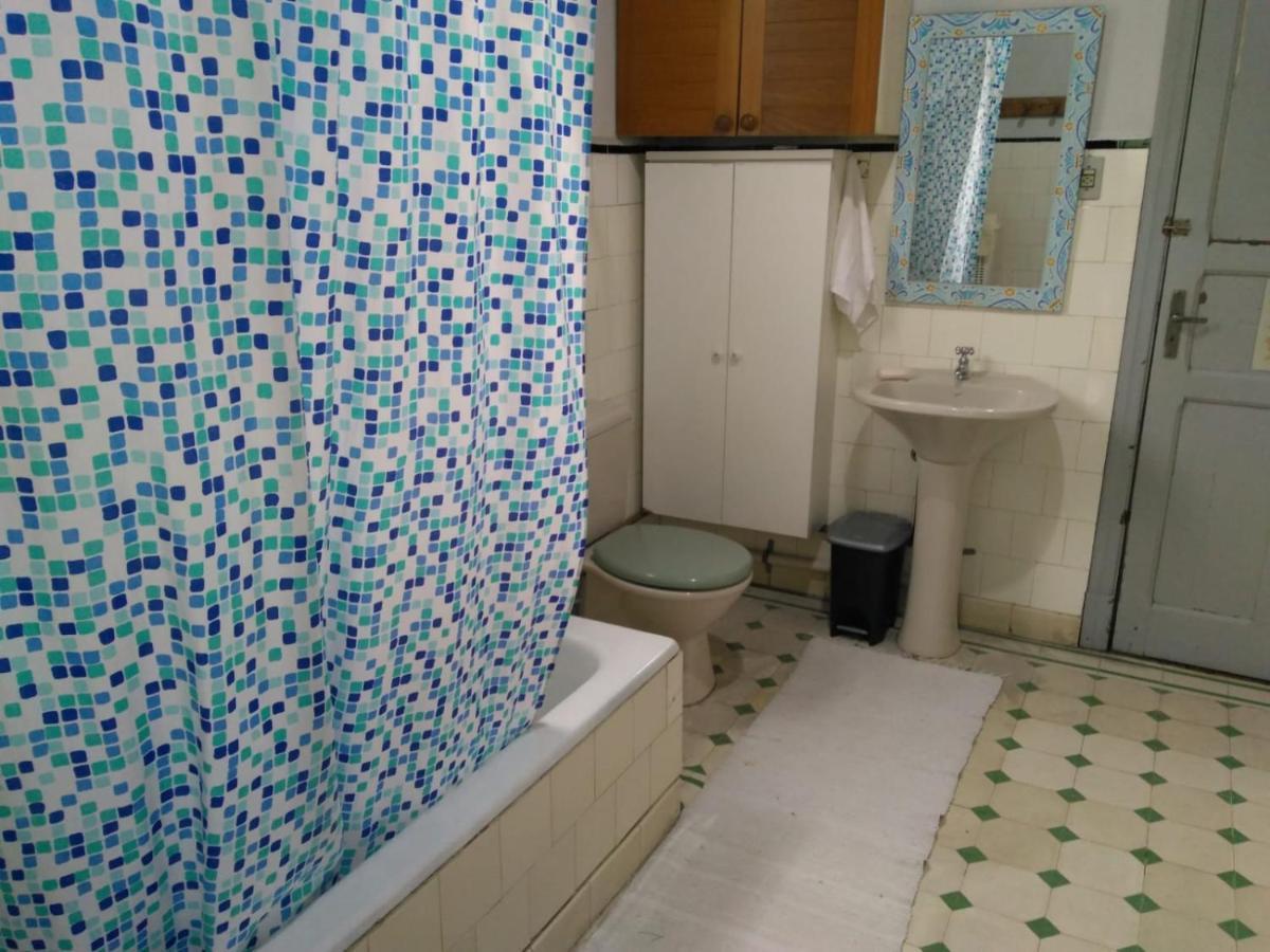 Quarto Em Casa Atelie Com Sol No Quintal Ở trọ