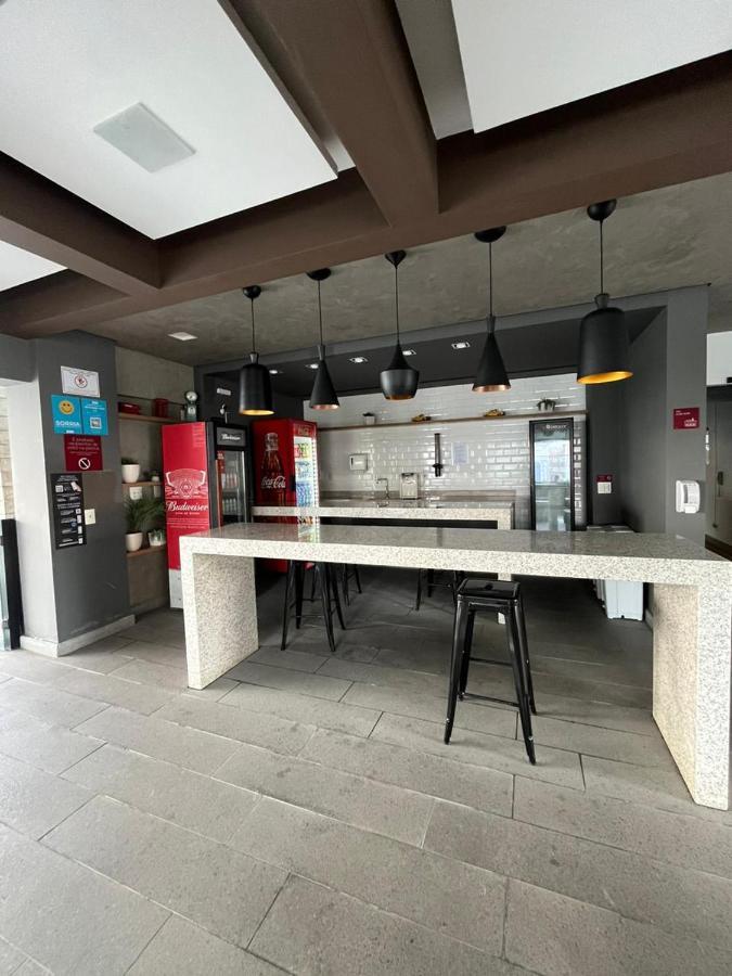 Loft De Luxo Com Varanda E Entrada Ao St Marche Jardins