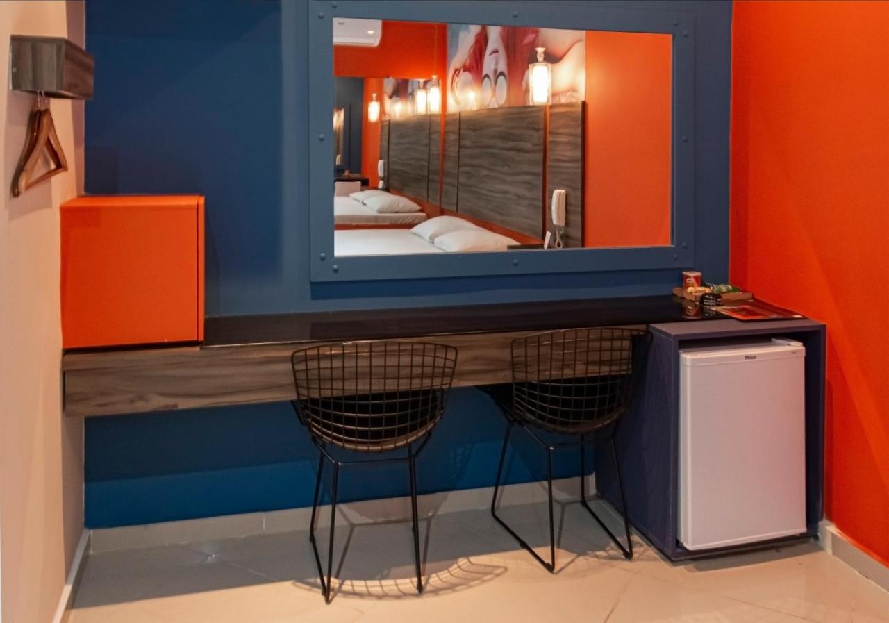 Love hotel Soft - Usp