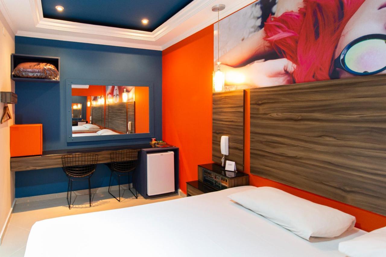 Love hotel Soft - Usp *