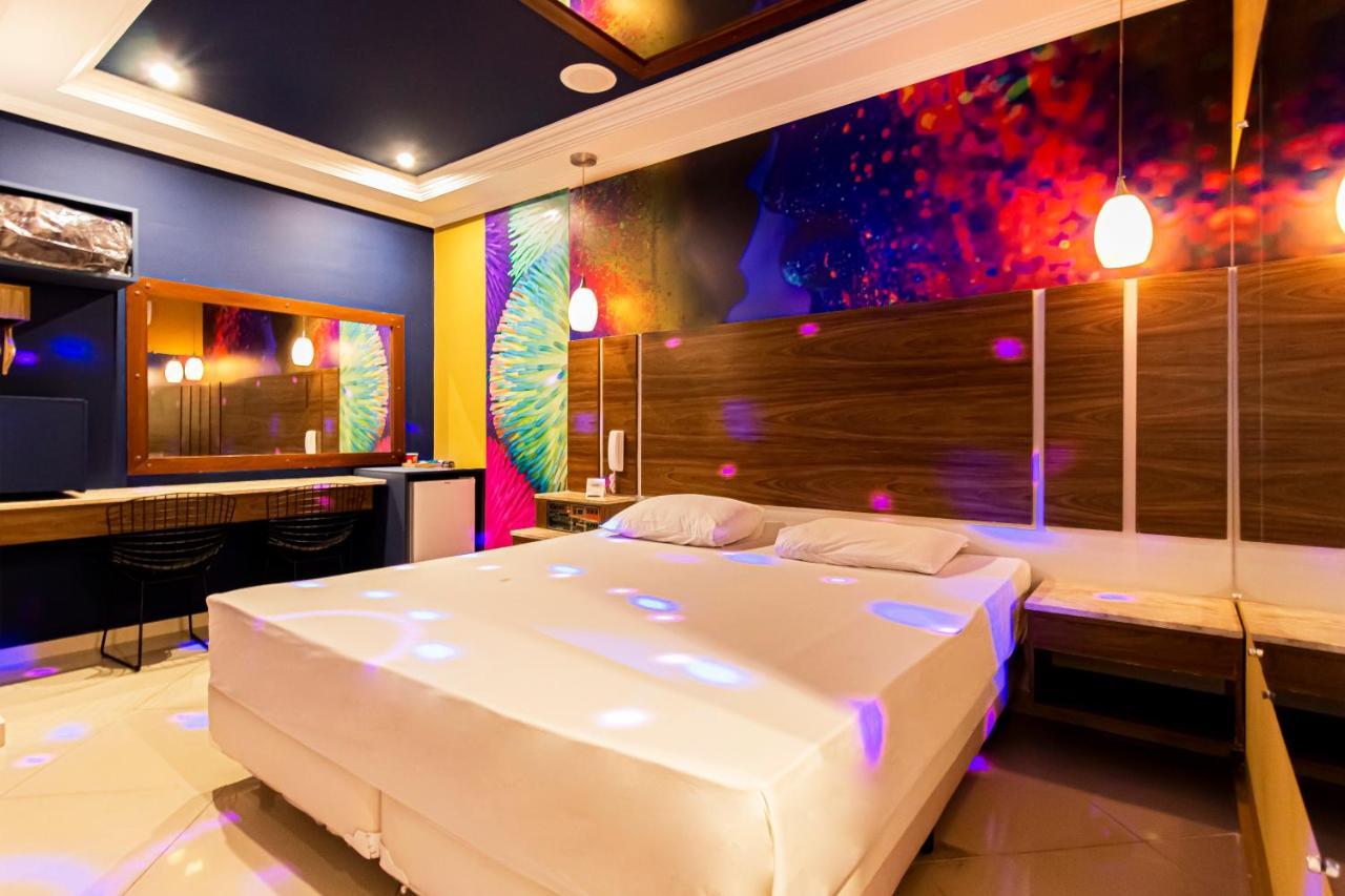 Love hotel Soft - Usp