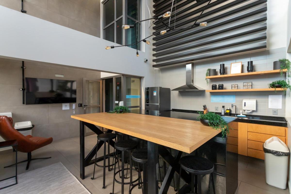 Apartamento Confortável: Modern Oasis In São Paulo's Cultural Hub *