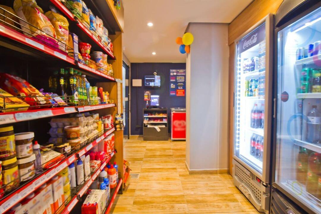 Apto Com Wi-fi Na Regiao Central, Na Liberdade - Sp Apartamento *