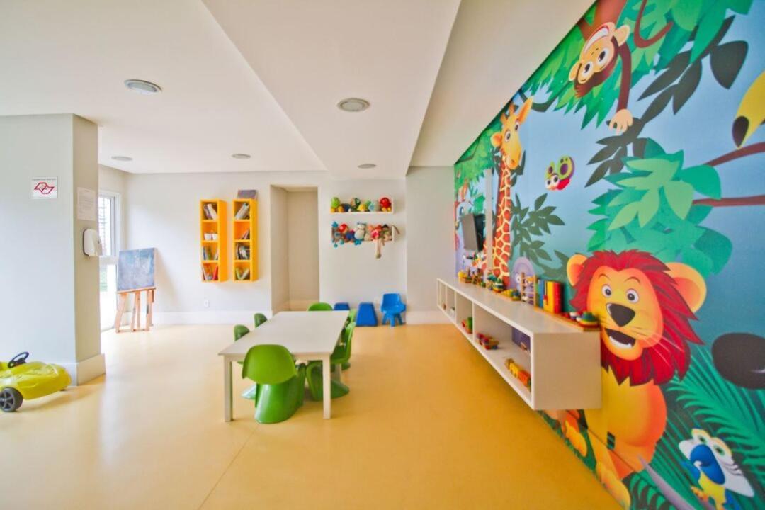 Apto Com Wi-fi Na Regiao Central, Na Liberdade - Sp Apartamento *