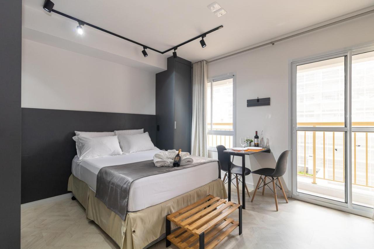 Căn hộ Estudio Moderno Em Pinheiros Com Ac E Rooftop