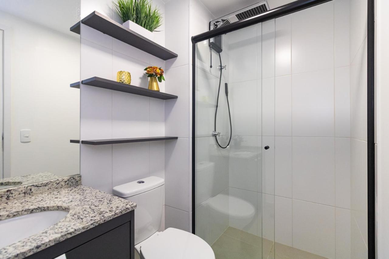 Estudio Moderno Em Pinheiros Com Ac E Rooftop