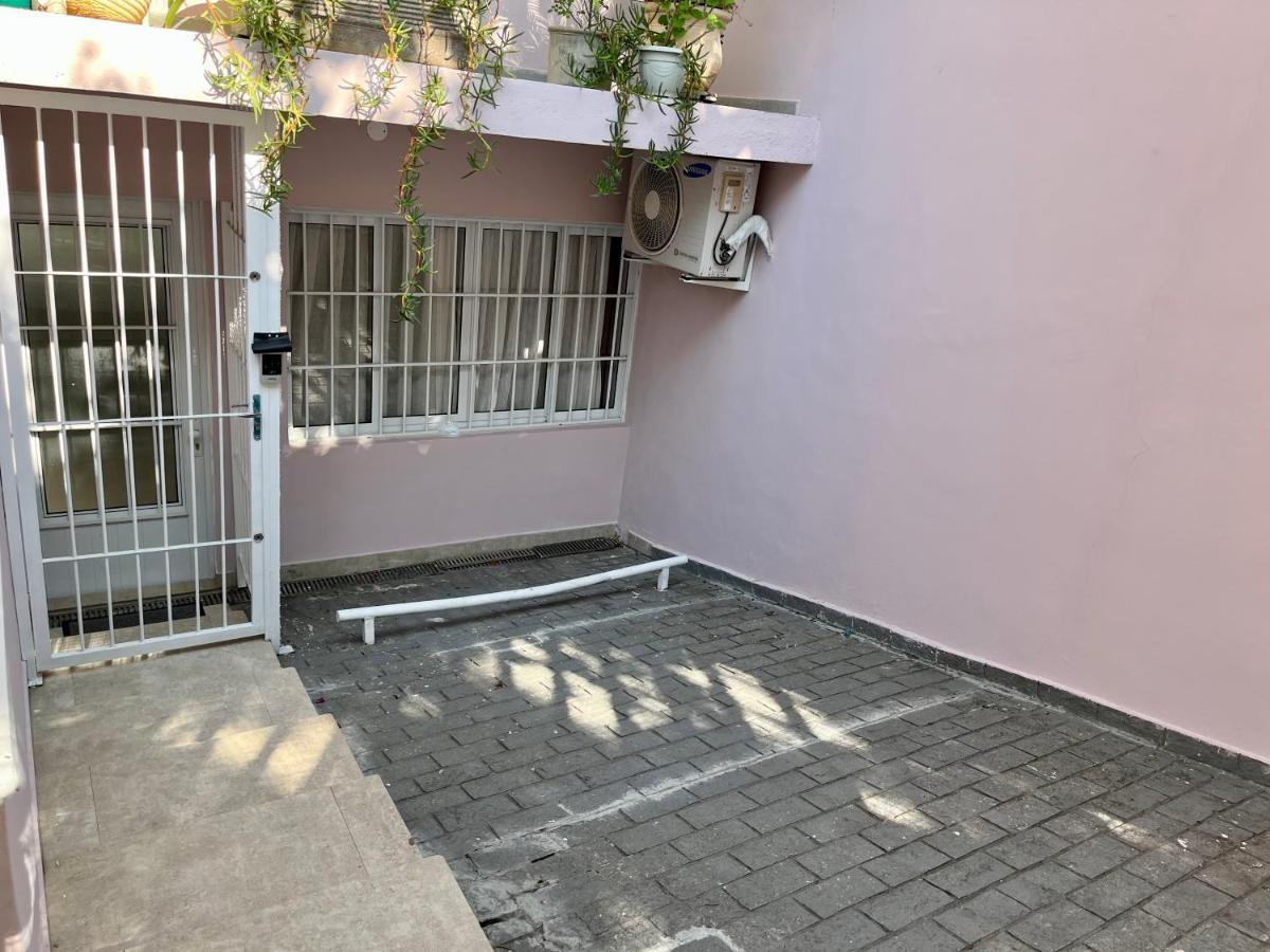 Acomodação com café da manhã  Casa Rosa