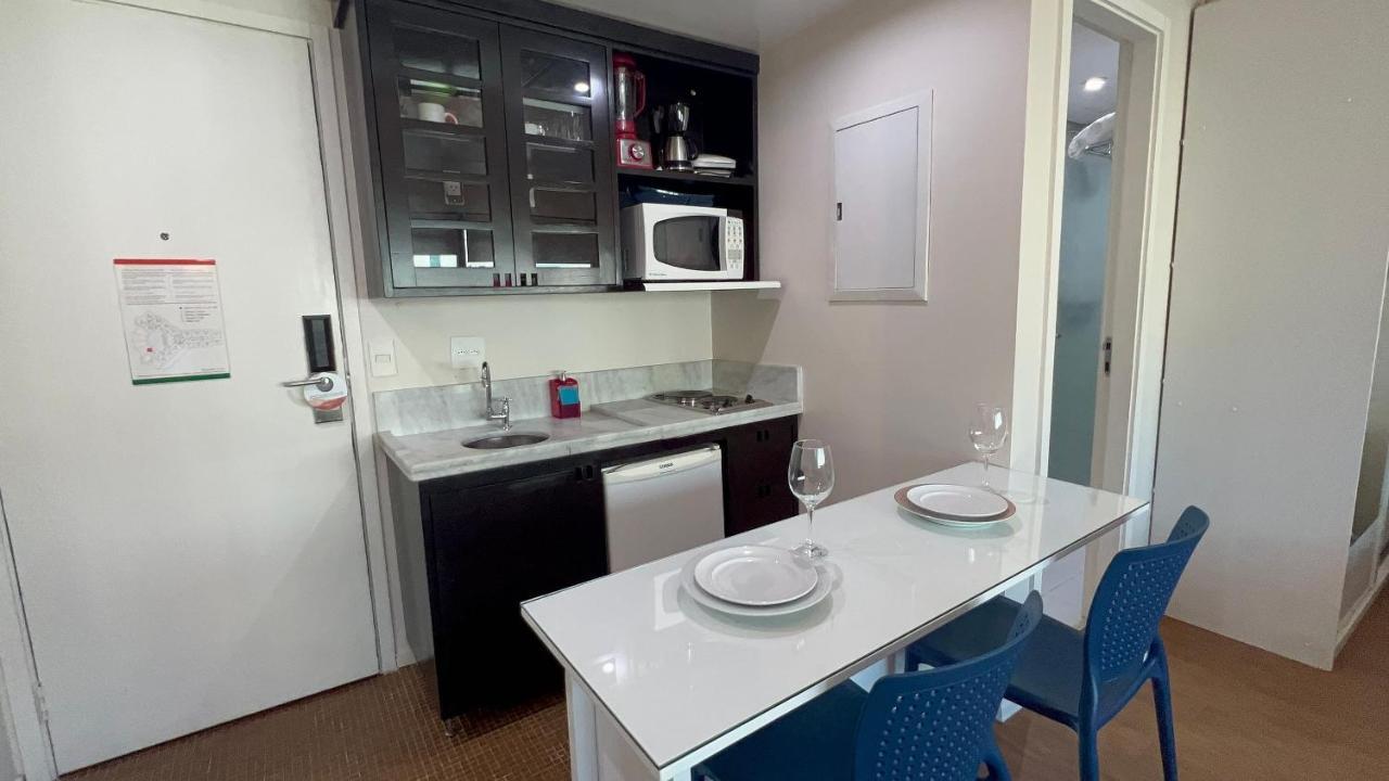 Flat Av. Ibirapuera 2534 C/ Estacionamento Uh1301 Hotel