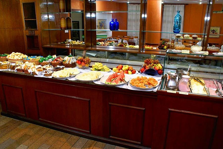Khách sạn Delplaza Timbiras 3*
