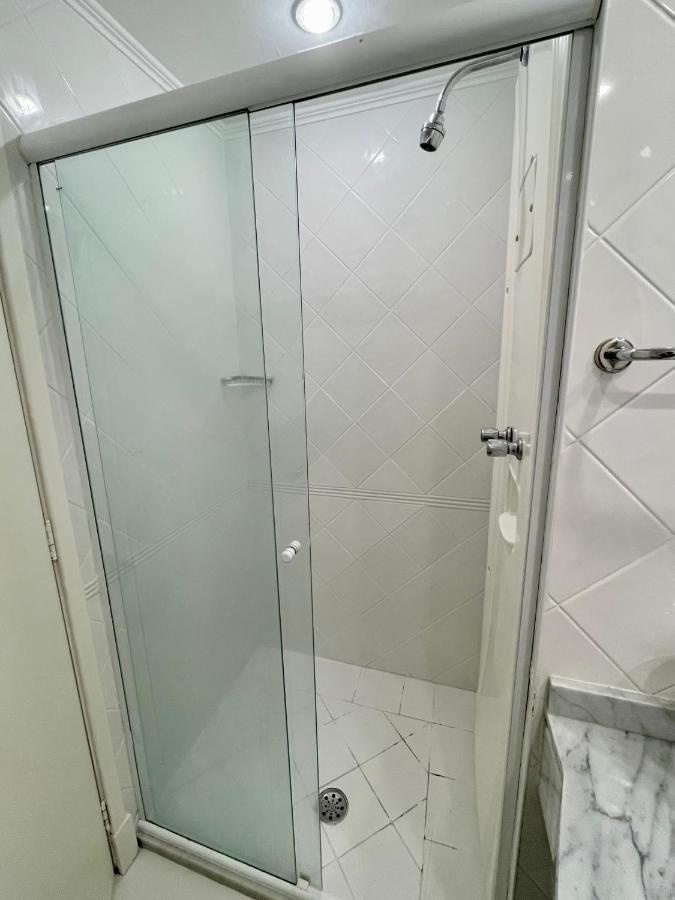 Flat Particular Incrivel Dentro Do Qs Oscar Freire, Proximo Ao Hospital Clinicas Sao Paulo