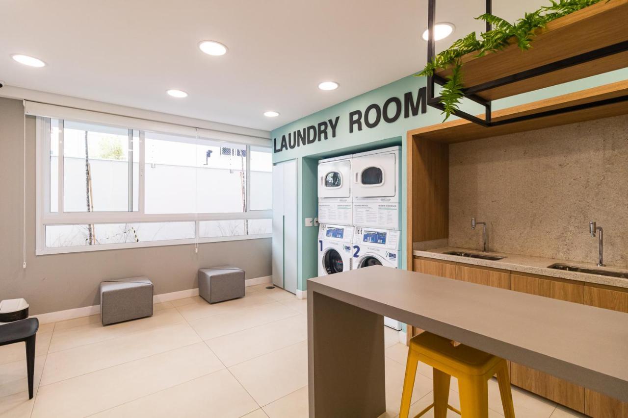 Estudio Moderno Em Pinheiros Com Ac E Rooftop São Paulo