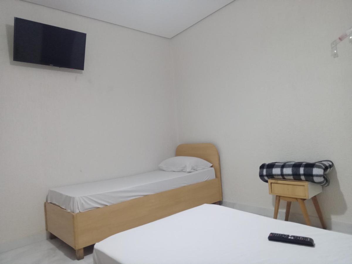 Hotel Novo Alges *
