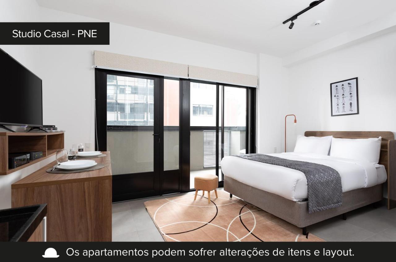 Charlie Oscar Freire Apartment *