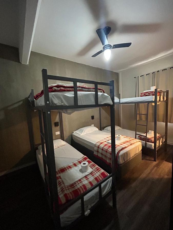 Carabelas - Proximo A 25 De Marco E Bras Hostel São Paulo