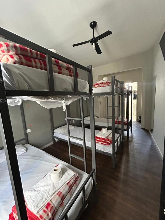 Hostel Carabelas - Proximo A 25 De Marco E Bras