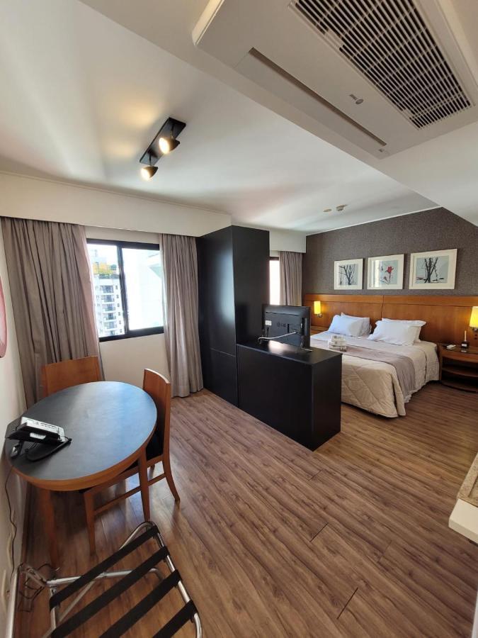 Living Slavieiro Moema Apartamento São Paulo