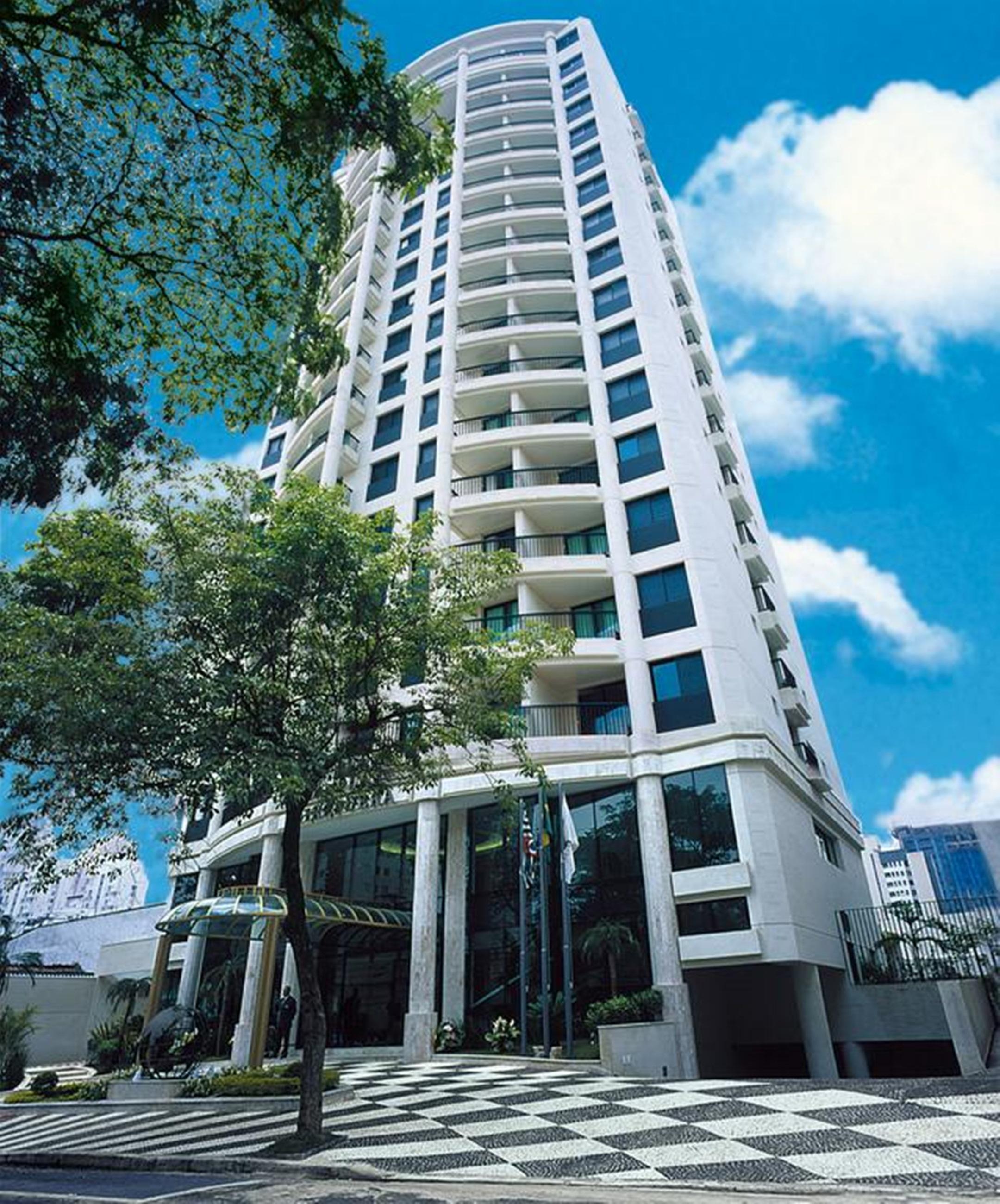 Hotel Estanplaza Ibirapuera 4*