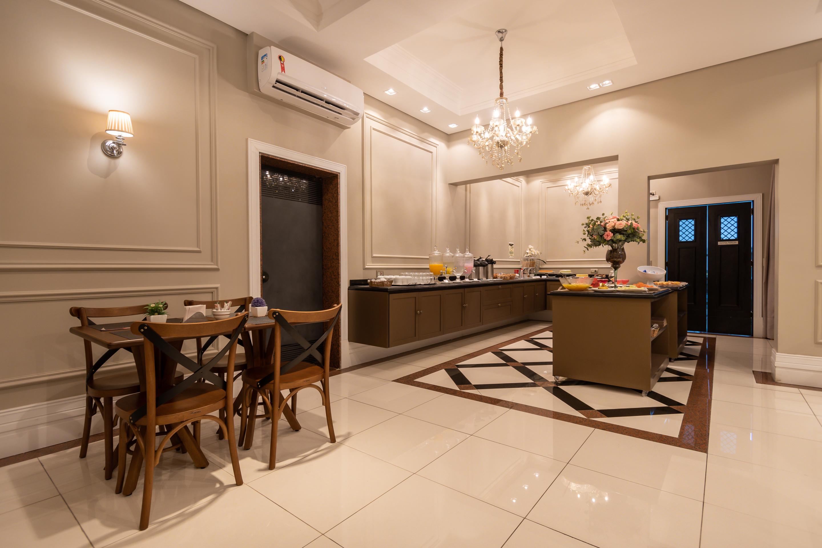 Rede Andrade Piratininga Otel 3*