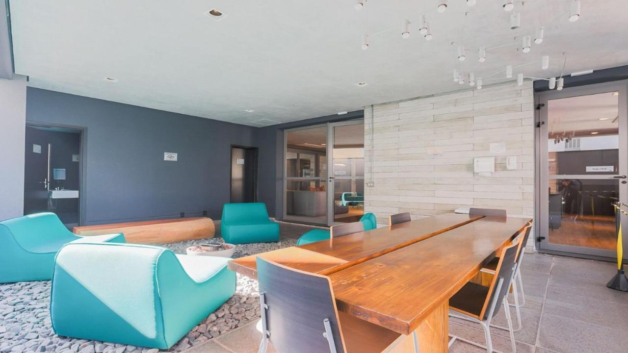 No Jardins Proximo Metro Oscar Freire Apartment