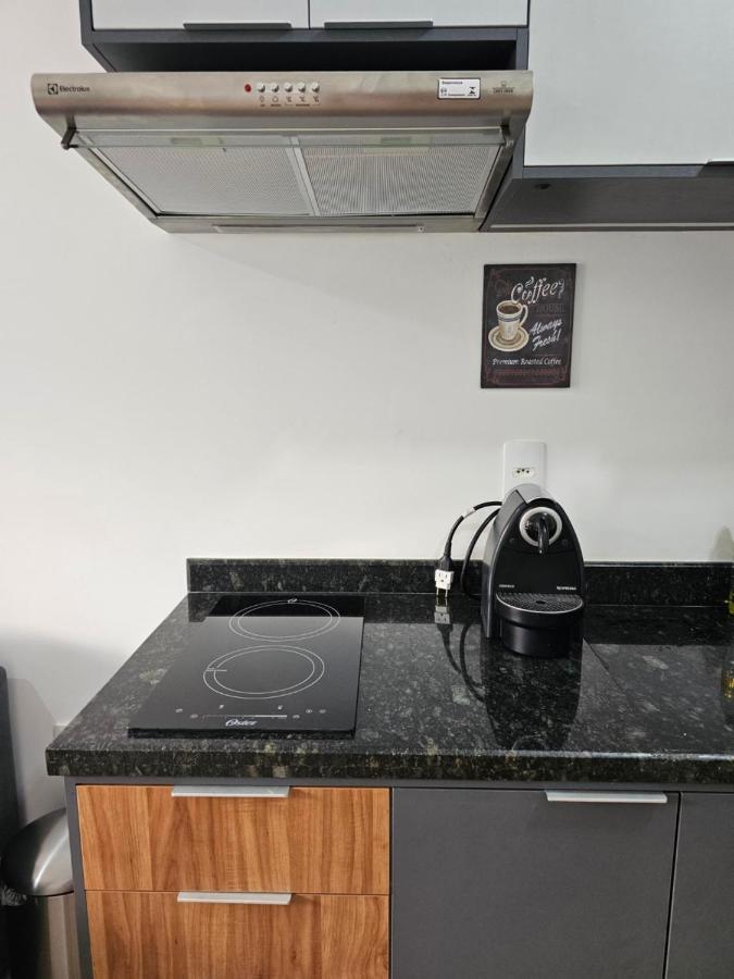 Flat Em Frente Ao Metro - Usp - Zona Oeste * Sao Paulo