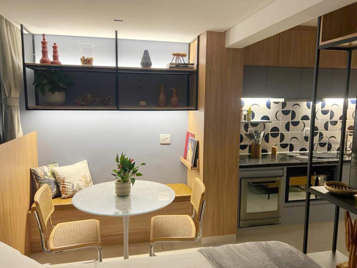 Booksampa — Estudio 1010 Be Urban Metro Brooklin Apartment *