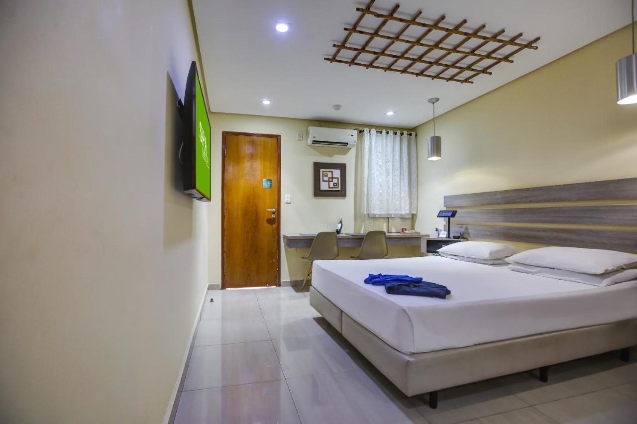 - Radial Leste Liebeshotel *