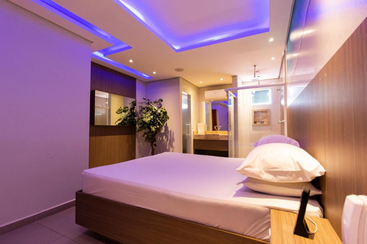 Love hotel Veleiros - Zona Norte