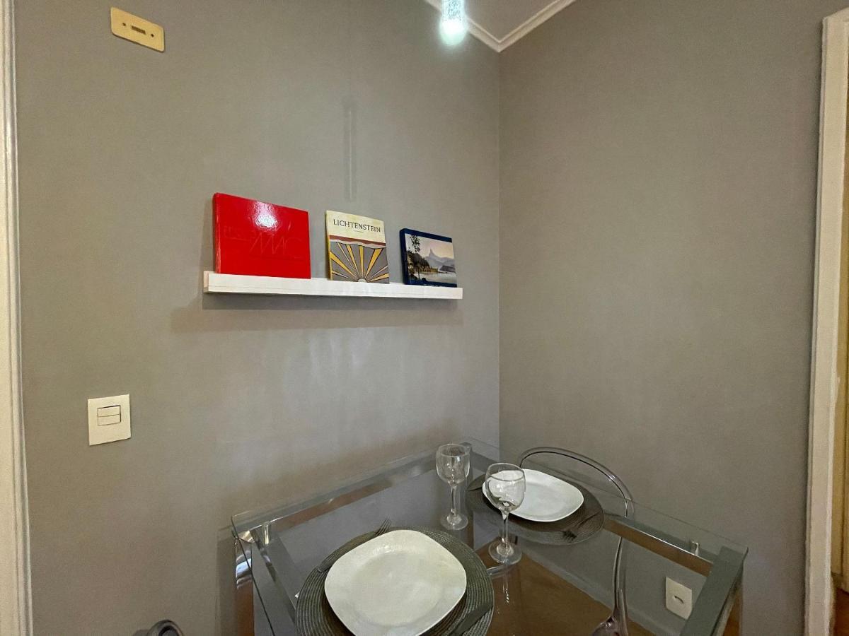 Daire Flat Amplo E Com Garagem Ao Lado Da Paulista *