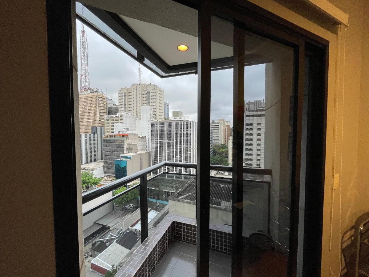 Flat Amplo E Com Garagem Ao Lado Da Paulista Daire Sao Paulo
